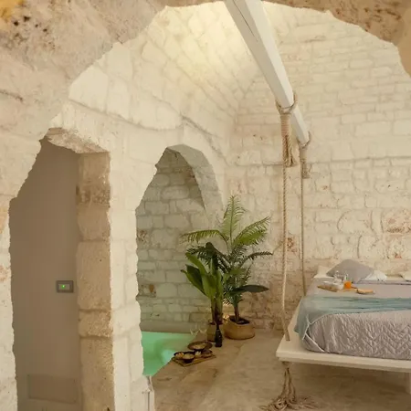 Le Blanche - Luxury Cave Pool אוסטוני