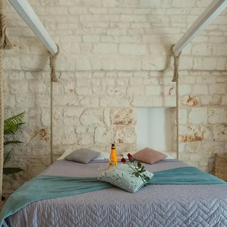 דירה Le Blanche - Luxury Cave Pool אוסטוני