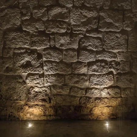 Le Blanche - Luxury Cave Pool *
